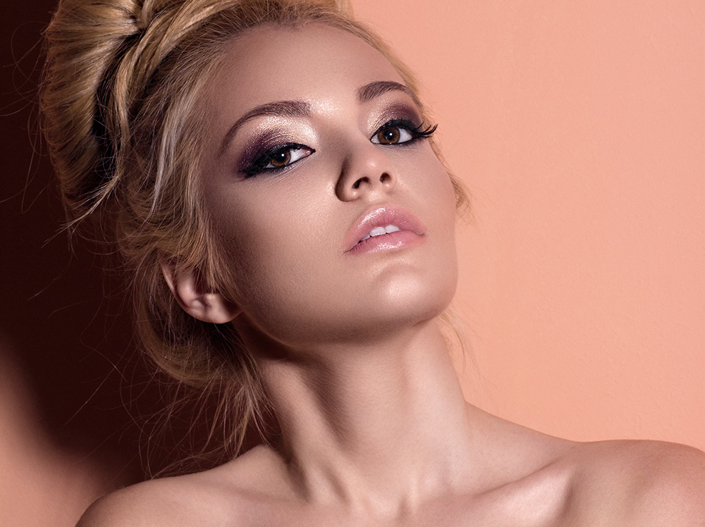 Glamour Makeup Look